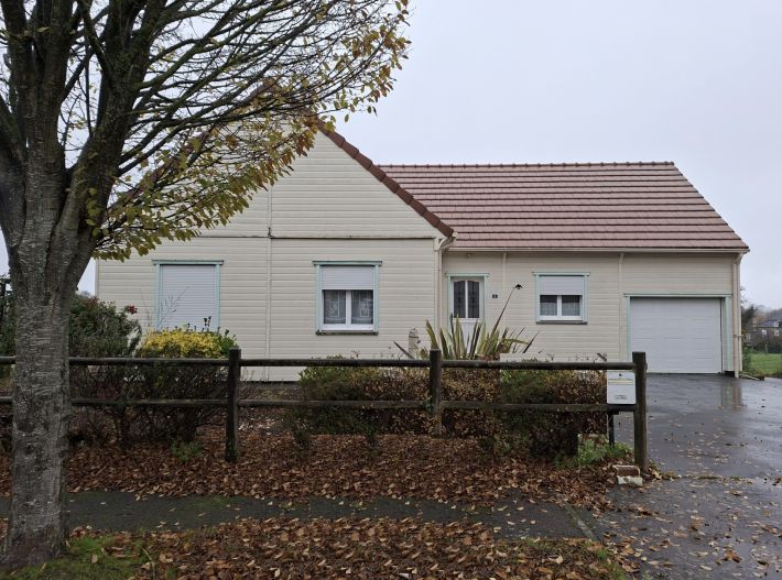 Detached House with Garden in Rural Sector