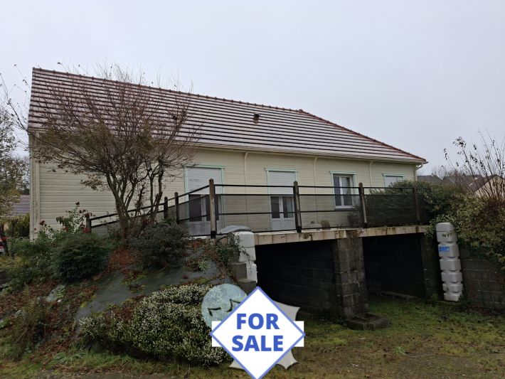 Detached House with Garden in Rural Sector