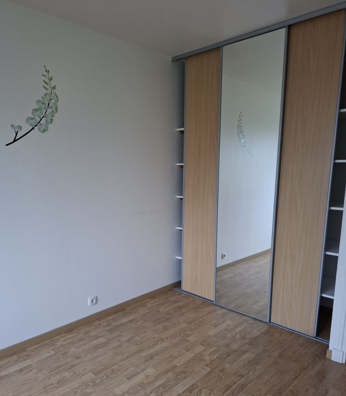 Detached House with Garden in Rural Sector