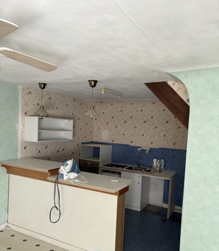 Detached House with Landscaped Garden