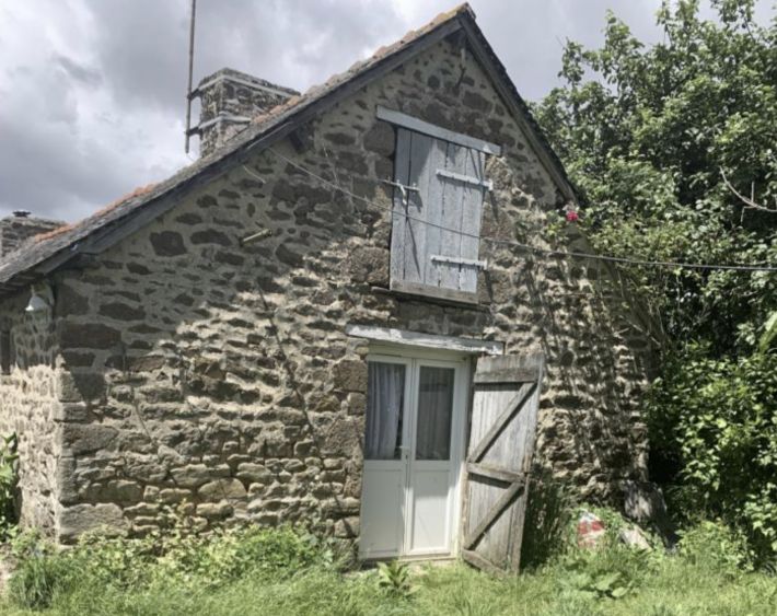Country House to Renovate, Ideal Location