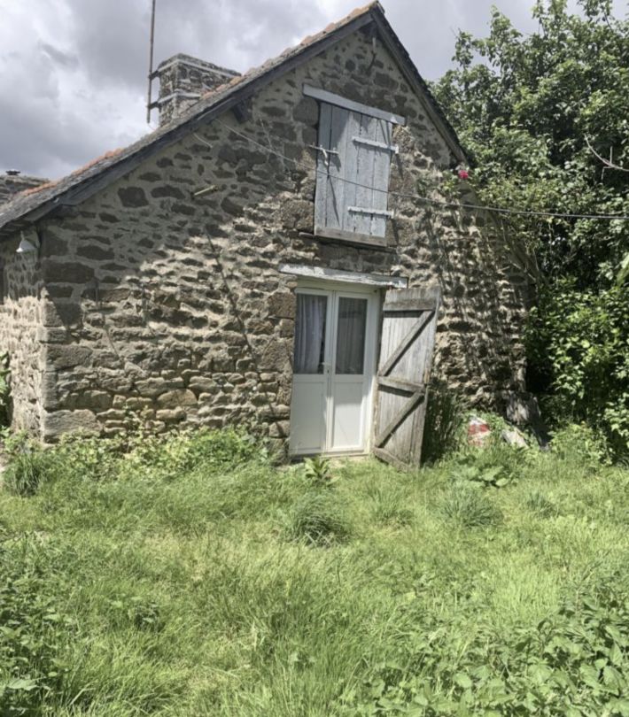 Country House to Renovate, Ideal Location