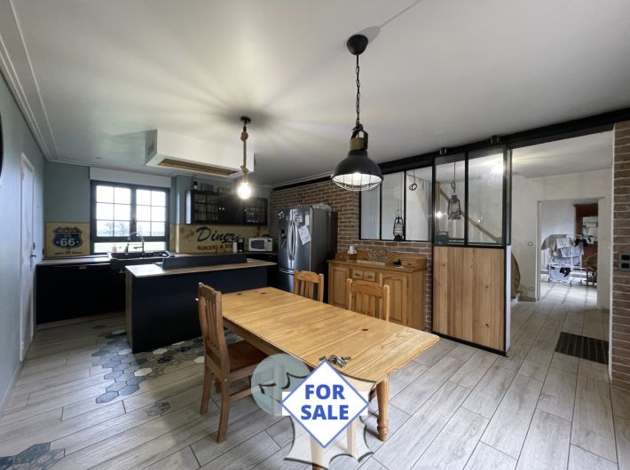 Detached Country House with Outbuildings