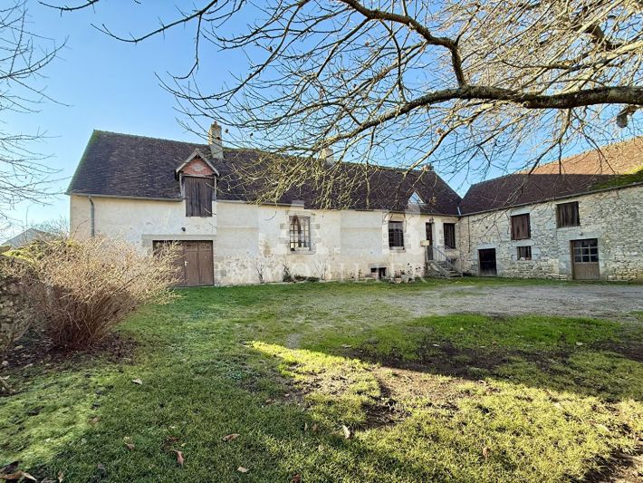 Former Presbytery House with Outbuildings