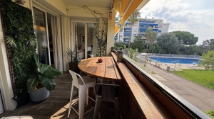 Beautiful Apartment with Outside Space