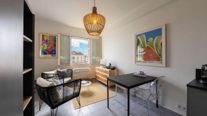 Lovely Apartment with Open View