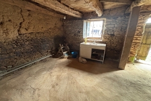 Country House to Renovate, Great Project