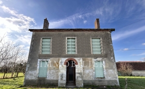 Detached Country House with Outbuildings