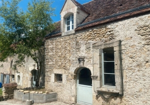 Detached Country House with No Neighbours