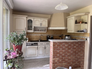 Detached House with Landscaped Garden