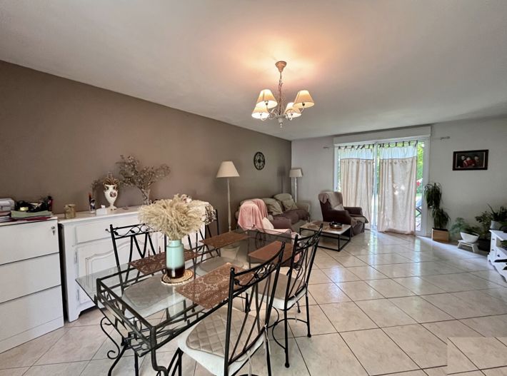 Detached House with Landscaped Garden