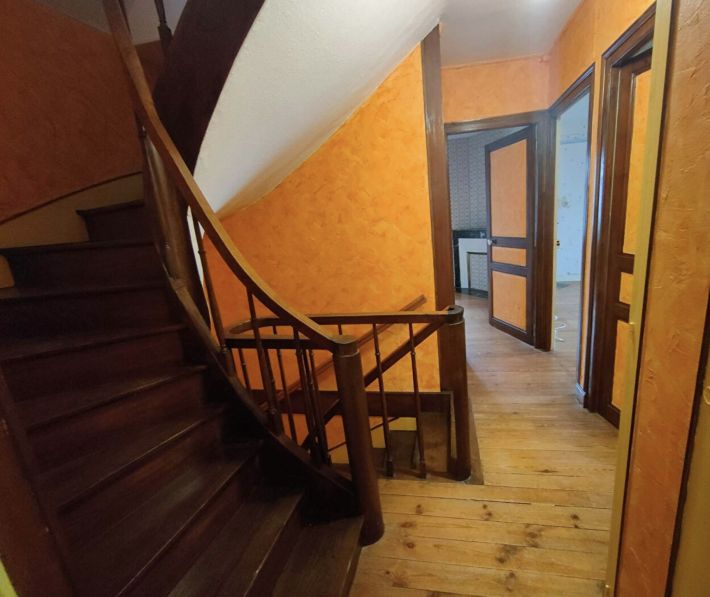 Detached Rural House with Garden