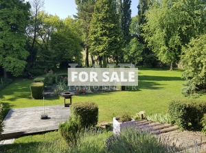 Main House and Guest Cottage, Gite