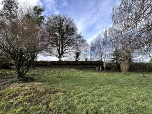 Lovely Detached Country House with Outbuilding