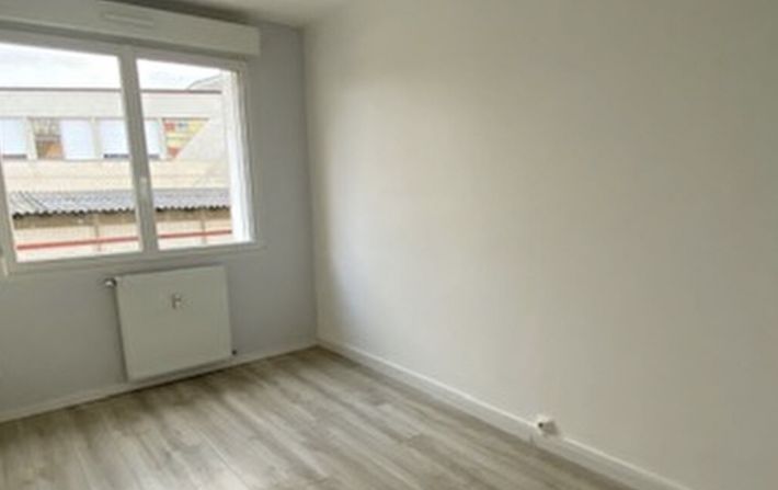 Apartment in Heart of Historic Town