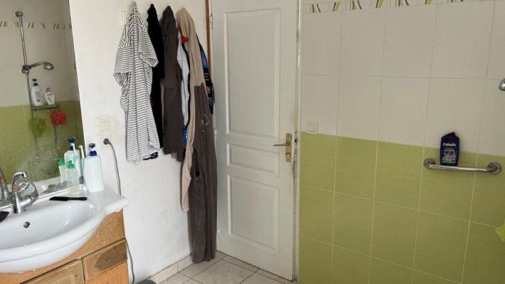 Manor House Style Property with Lovely Garden