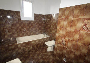 Pretty Detached Villa in Quiet Sector