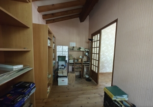 Country House With 1.8 Hectares of Land