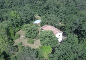 Country House With 1.8 Hectares of Land