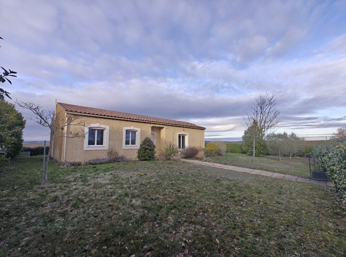 Superb Single Storey Detached Villa