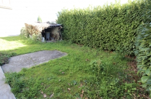 Former Farmhouse with Strong Potential