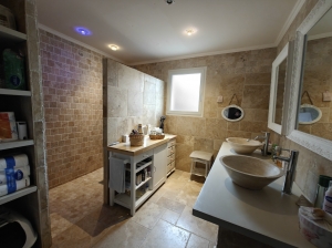 Modern Detached Villa with Mature garden with Open Views