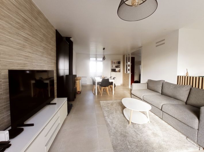 Main Photo of a House for sale