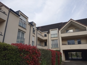 Apartment in Heart of Town with Income