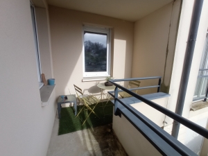 Apartment in Heart of Town with Income