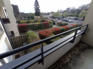 Apartment in Heart of Town with Income