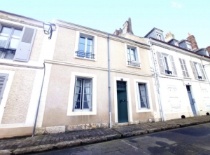 Superb Town House, Ideal Holiday Home