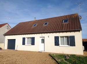 Contemporary Detached House with Mature Garden