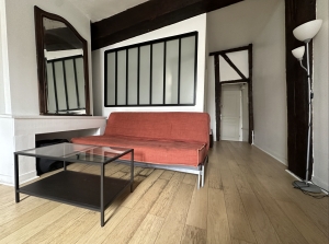 Superb Apartment in Heart of Historic Town