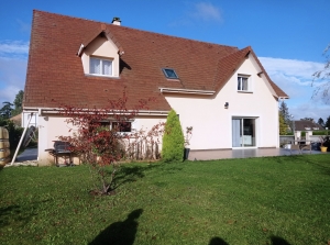 Impressive Detached House with Lovely Garden