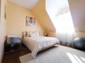Impressive Detached House with Lovely Garden