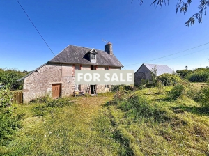 Detached Country House with Outbuilding