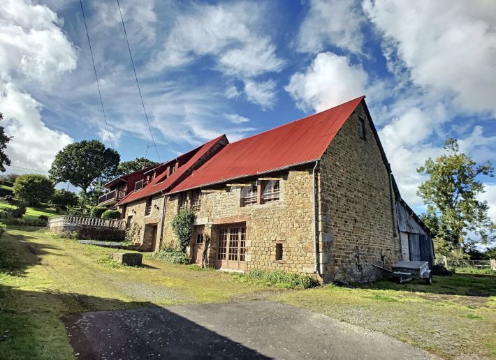 Detached Country House with Open Views