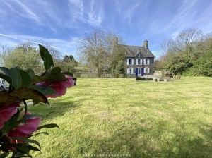 Detached Country House with Large Garden