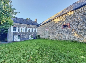 Detached Country House with Outbuilding