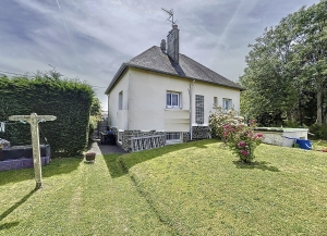 Detached House with Mature Garden