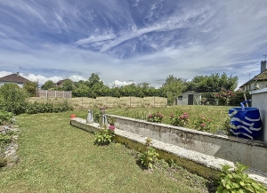 Detached House with Mature Garden