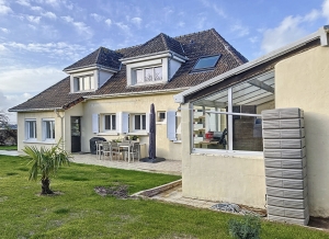 Detached Sea Front House with Open Views
