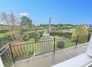 Detached House with Garden only 1.8km to the Sea