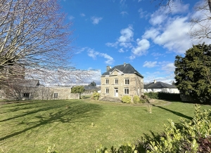 Manor House with Outbuilding in Lovely Garden