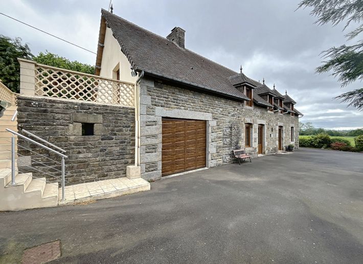 Detached Country House with Open Views