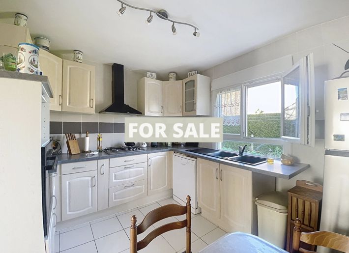 Single Storey House With Garden