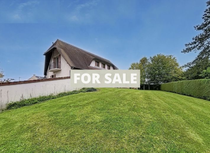 Detached House with Landscaped Garden