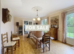 Detached House with Landscaped Garden