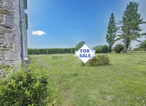 Manor House with Character and Beautiful Garden