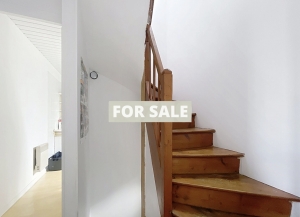 Town House With Courtyard Garden